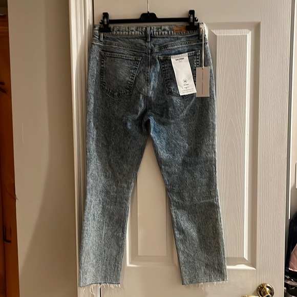 GRLFRND acid wash mom jeans - Picture 2 of 3